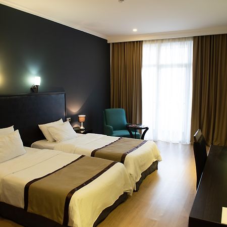 Best Western Tbilisi Art Hotel Ngoại thất bức ảnh