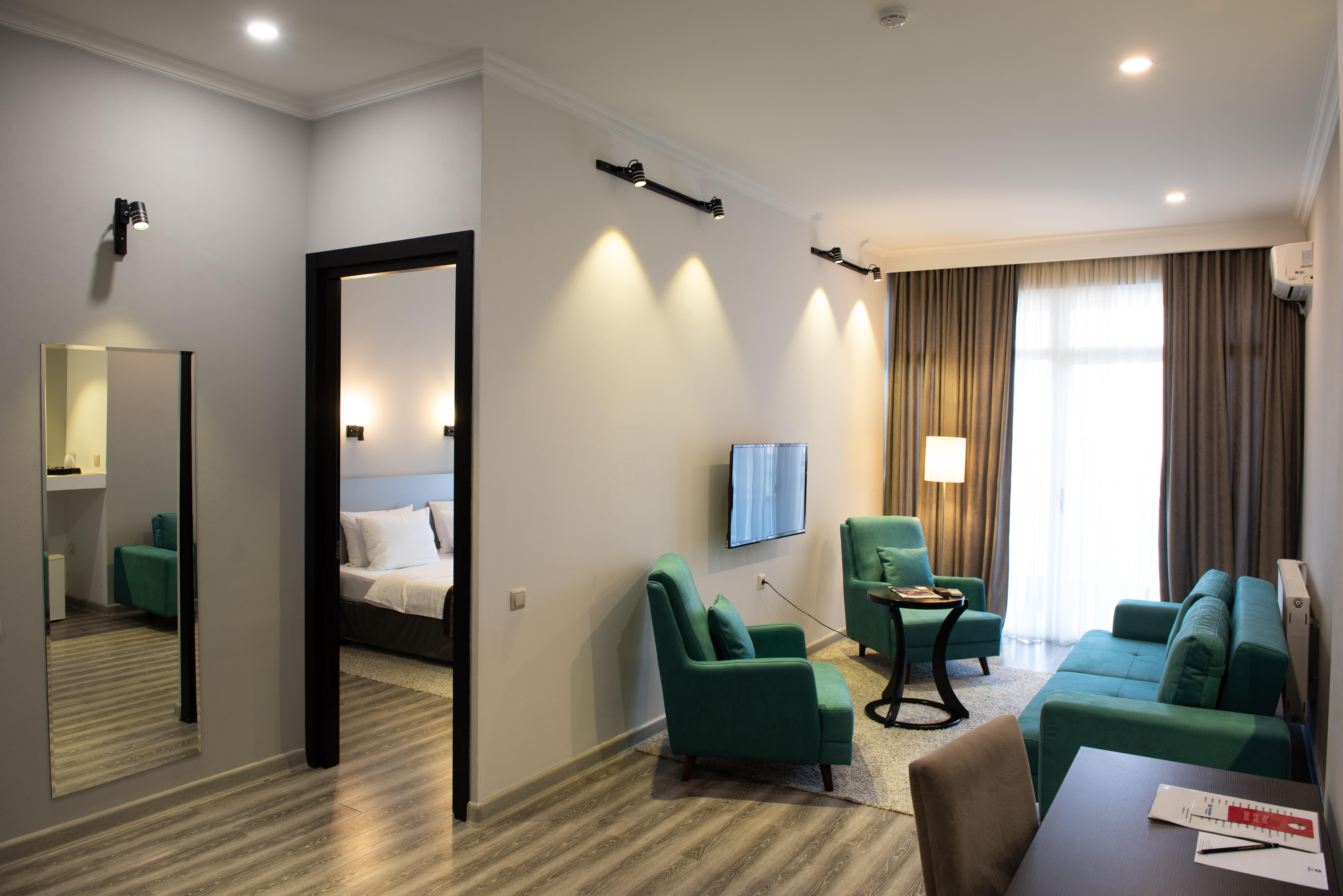 Best Western Tbilisi Art Hotel Ngoại thất bức ảnh